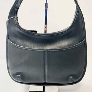Authenticated Vintage Black Coach Ergo Shoulder Bag 9033